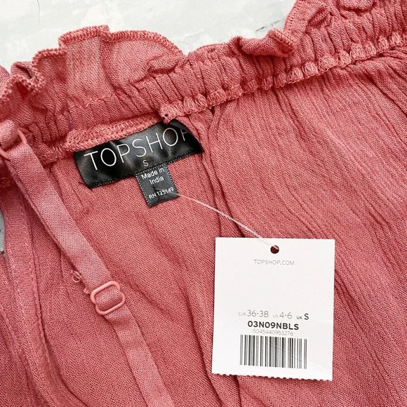 ⭐️NEW⭐️ TOPSHOP Lightweight Boho Ruffled Romper - Picture 10 of 11